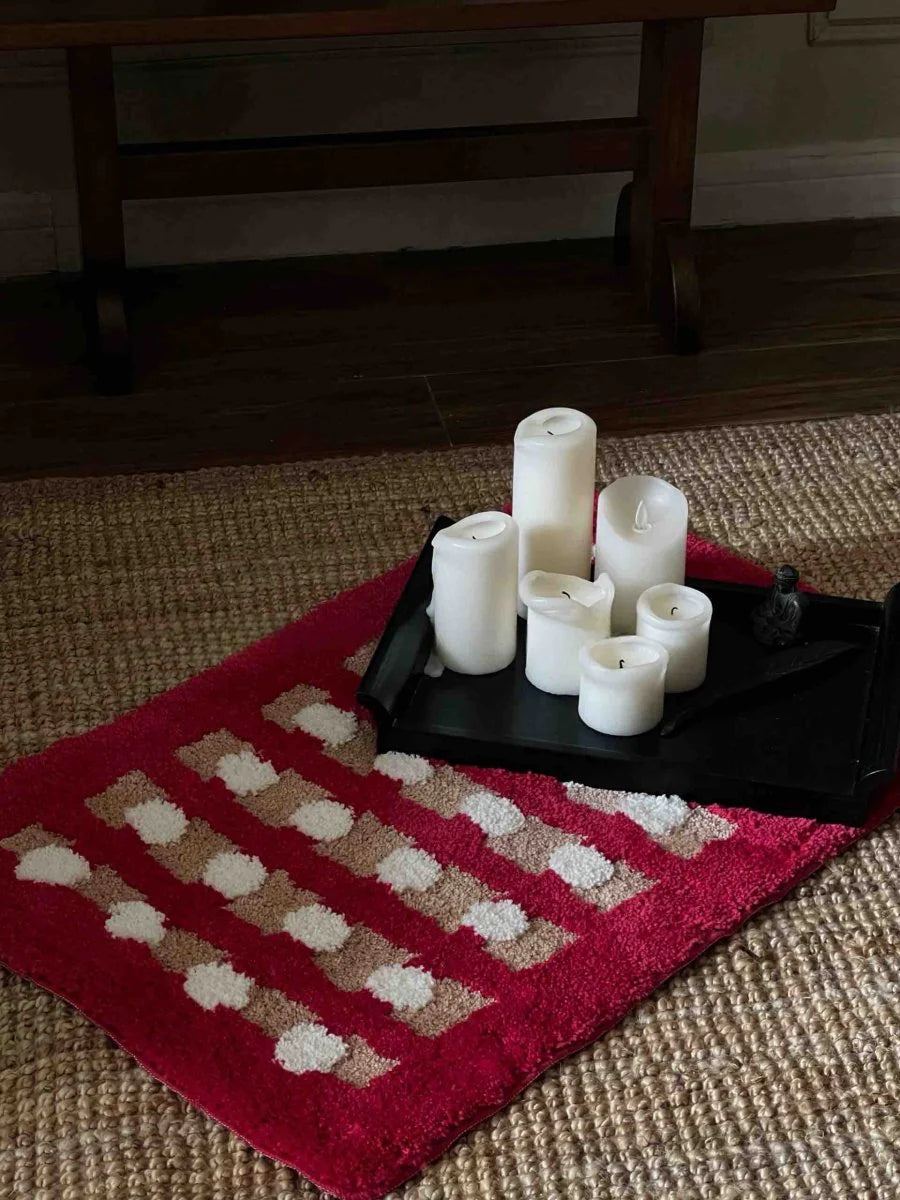 Premium Retro Dotted Bath Rug - Ultra Soft, Highly Absorbent, and Anti-Slip Design